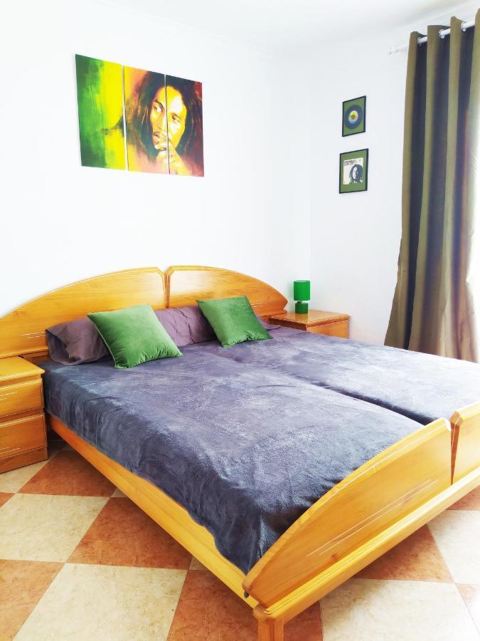 Movie Stars Apartment, Гандия Екстериор снимка