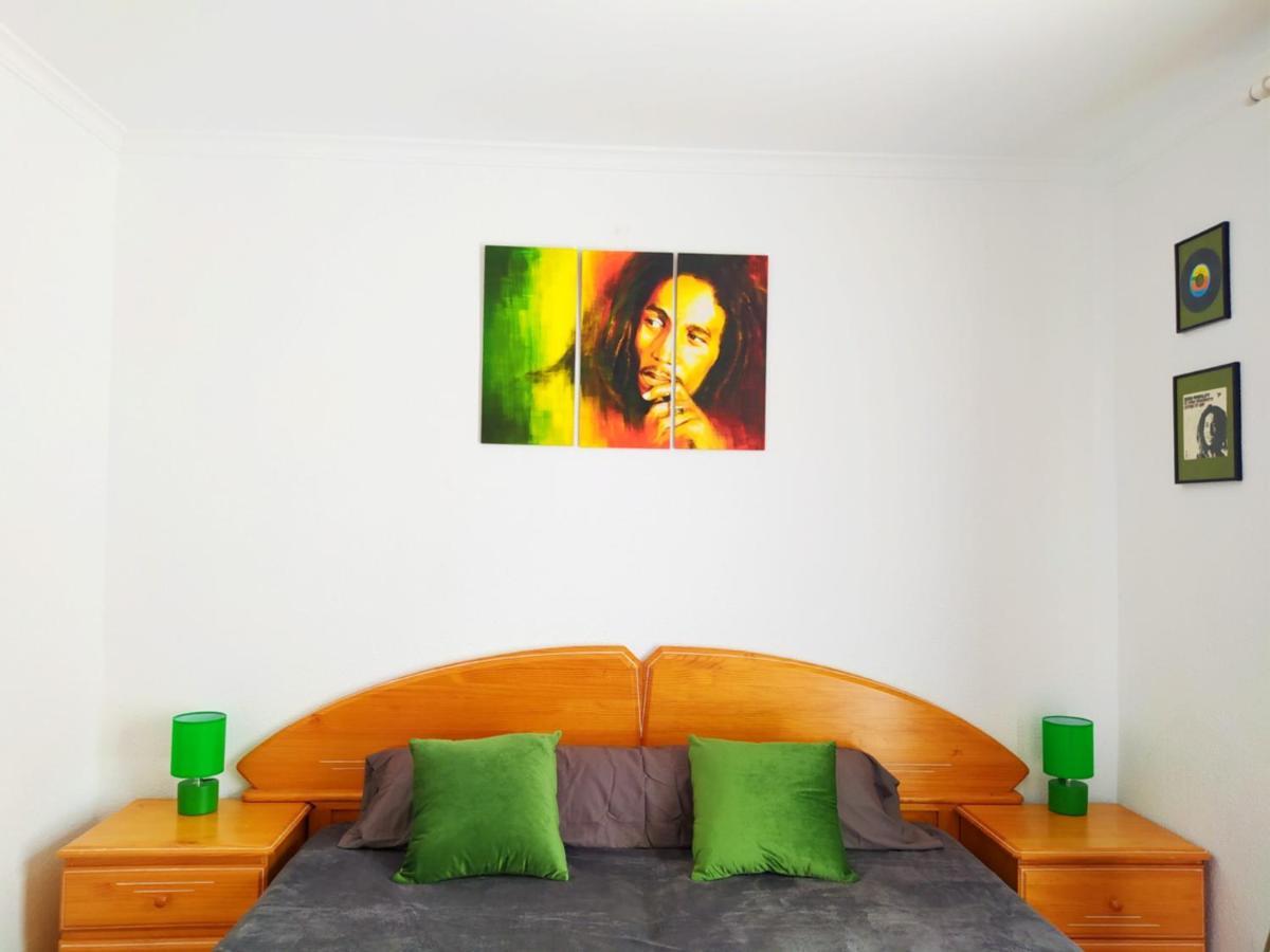 Movie Stars Apartment, Гандия Екстериор снимка